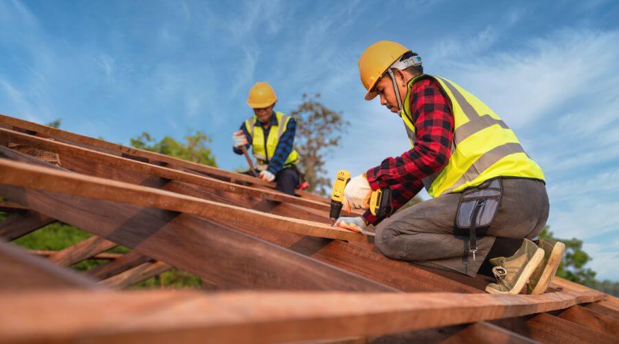 Professional Flat Roofing Installation services in Newport, IN